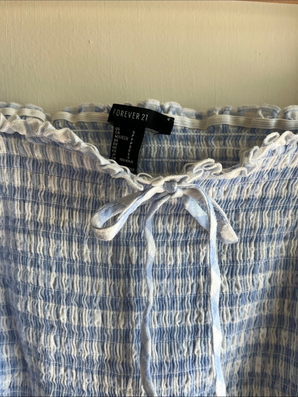 Forever 21 Pastel Blue Gingham Smocked Puff-Sleeve Crop Top - Picture 2 of 4